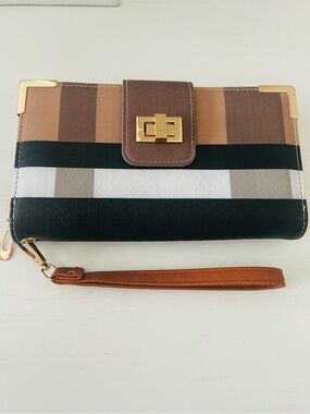 Continental Check Wallet Wristlet Clutch Brown/Black/White & Gold Tone Hardware